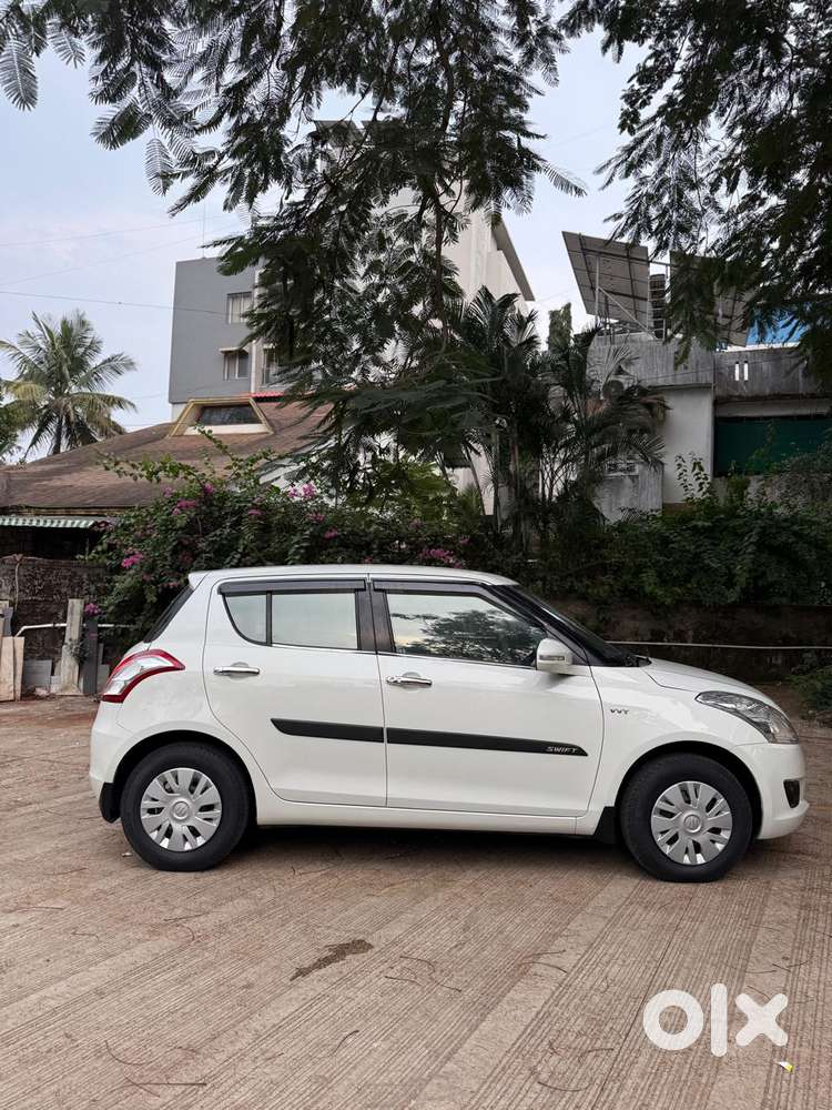 Maruti Suzuki Swift Vxi Optional, 2014, Petrol