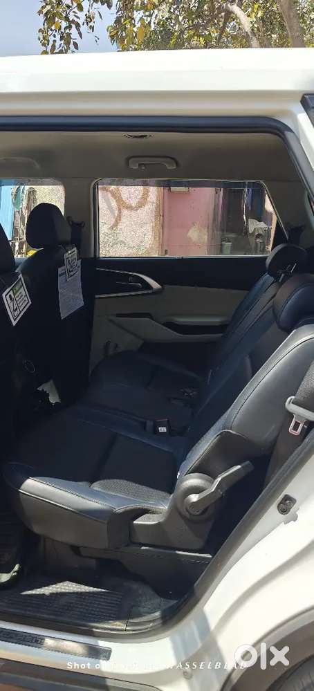 Kia Carens  Premium 2024