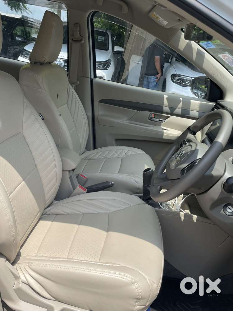 Maruti Suzuki Ertiga Vxi (o) Cng, 2026, Cng & Hybrids