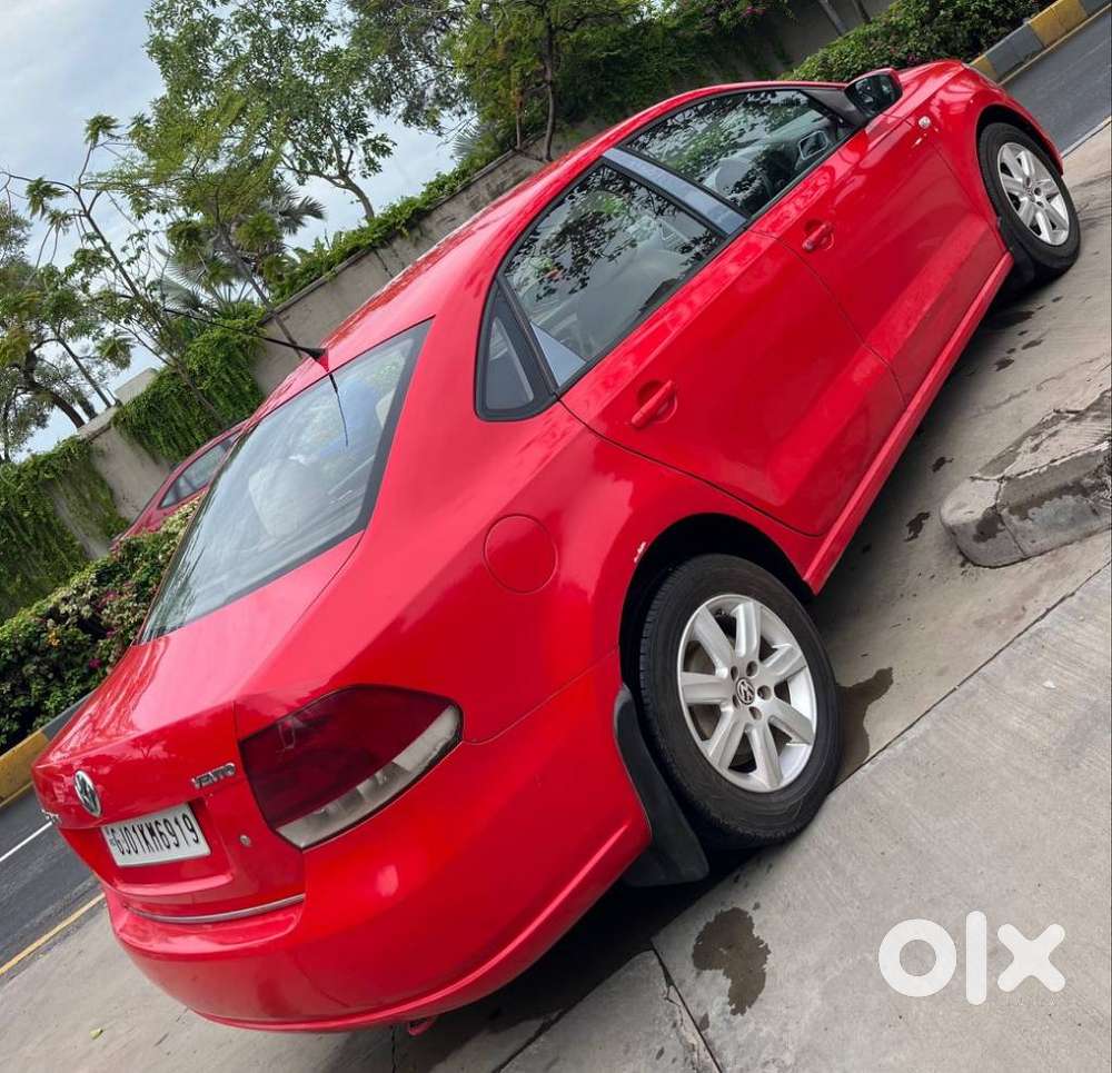 Volkswagen Vento Petrol Highline, 2011, Petrol