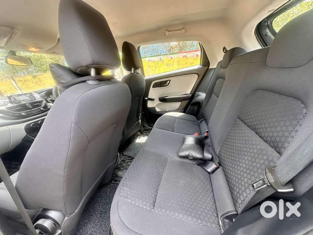 Tata Altroz 1.2 Xe, 2021, Petrol