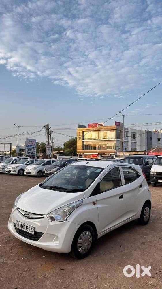 Hyundai Eon Era +, 2017, Petrol