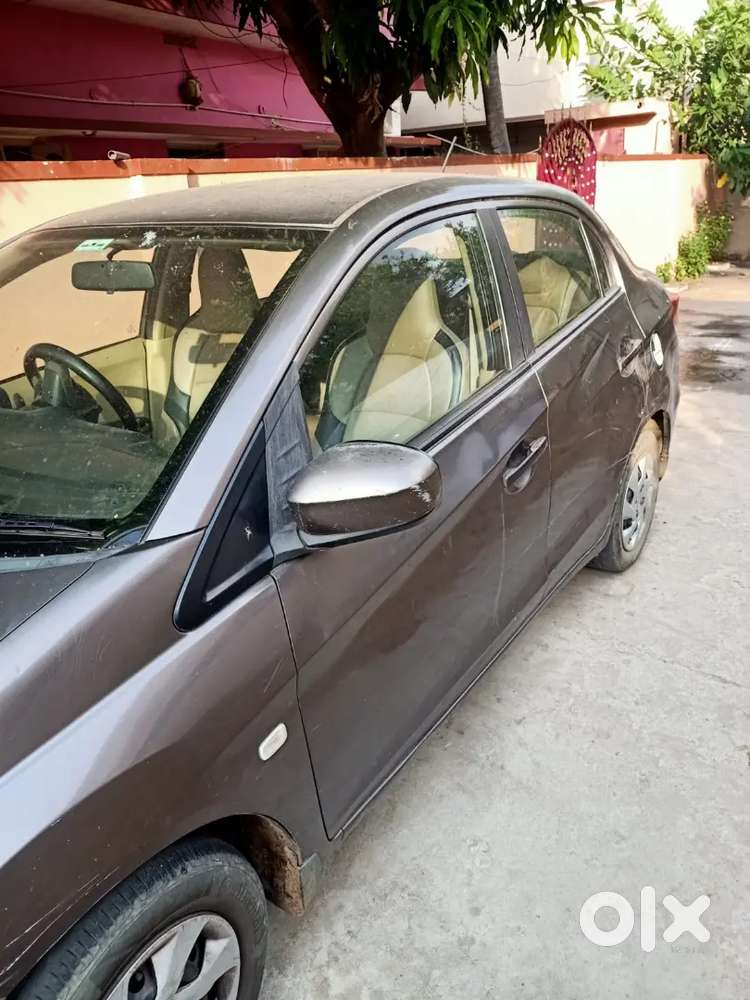 Honda Amaze 2014 Diesel Well Maintained