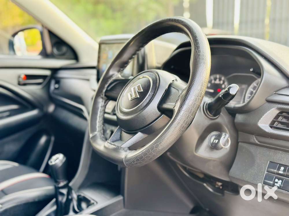 Maruti Suzuki Brezza 1.5 Lxi Cng, 2023, Cng & Hybrids