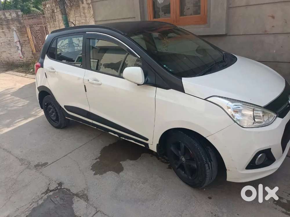 Hyundai I10 Sportz 2016 Variant Good Condition