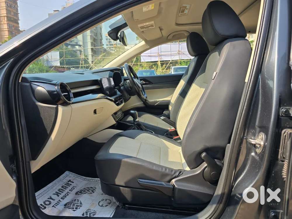 Skoda Slavia Style 1.0l Tsi At, 2023, Petrol