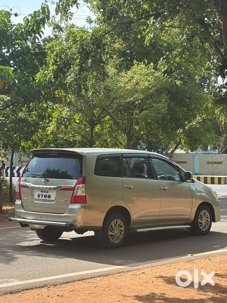Toyota Innova 2.0 V, 2008