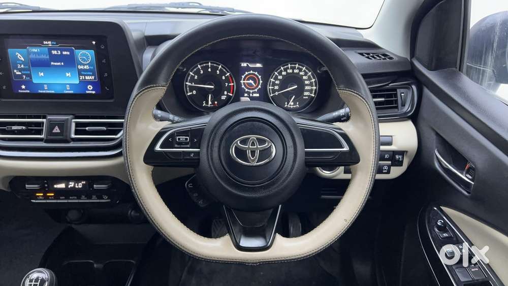Toyota Glanza G Manual, 2023, Petrol