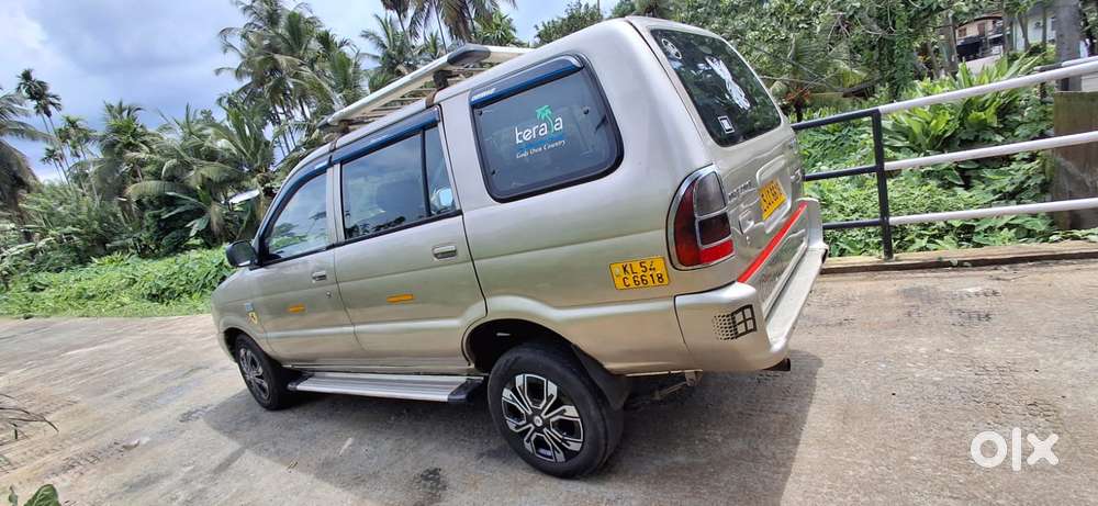 Chevrolet Tavera Neo 3 Ls 7 Seats Bsiv, 2012, Diesel