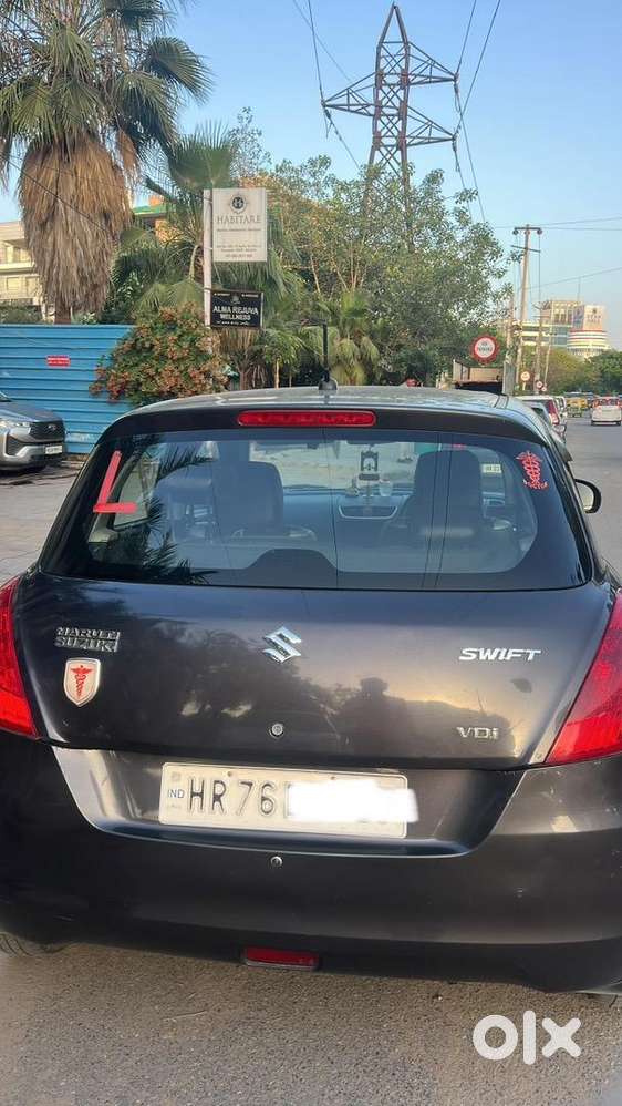 Maruti Suzuki Swift 2017 July Diesel 82000 Km Driven