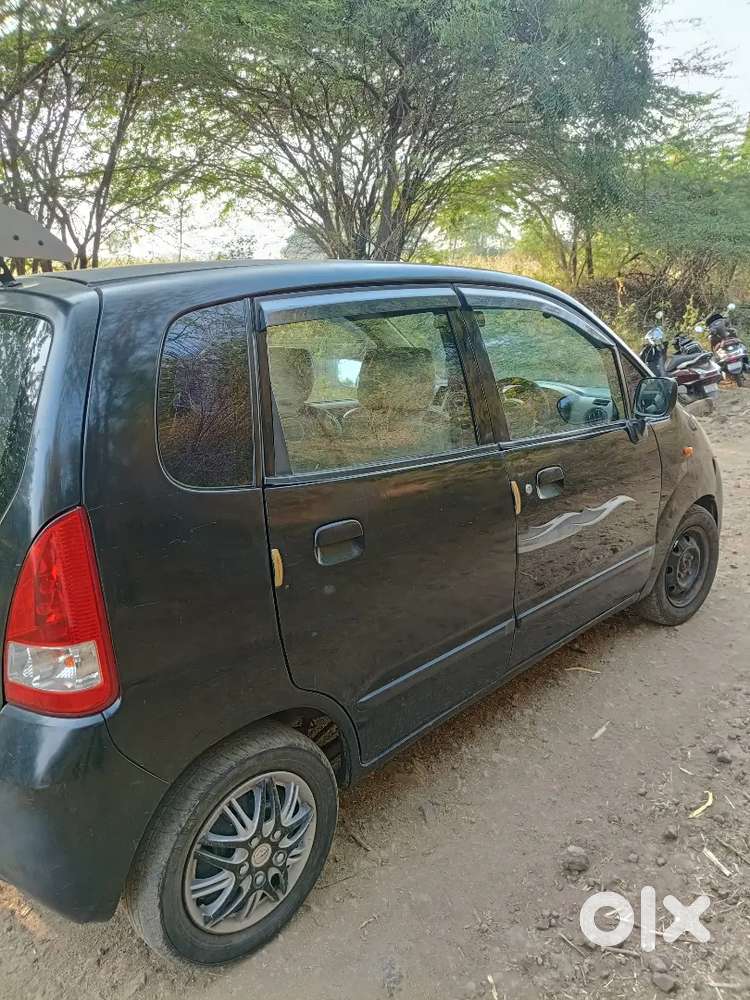 Maruti Suzuki Zen Estilo 2010