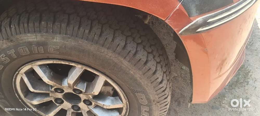 Mahindra Tuv 300 2016 Diesel 61000 Km Driven