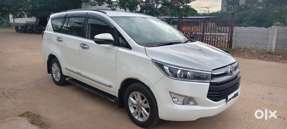 Toyota Innova Crysta [2020-ongoing] 2.4 Vx 8 Str, 2018, Diesel