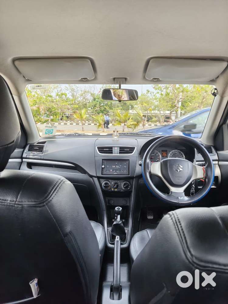 Maruti Suzuki Swift 1.2 Vxi Deca Limited Edition, 2017, Petrol