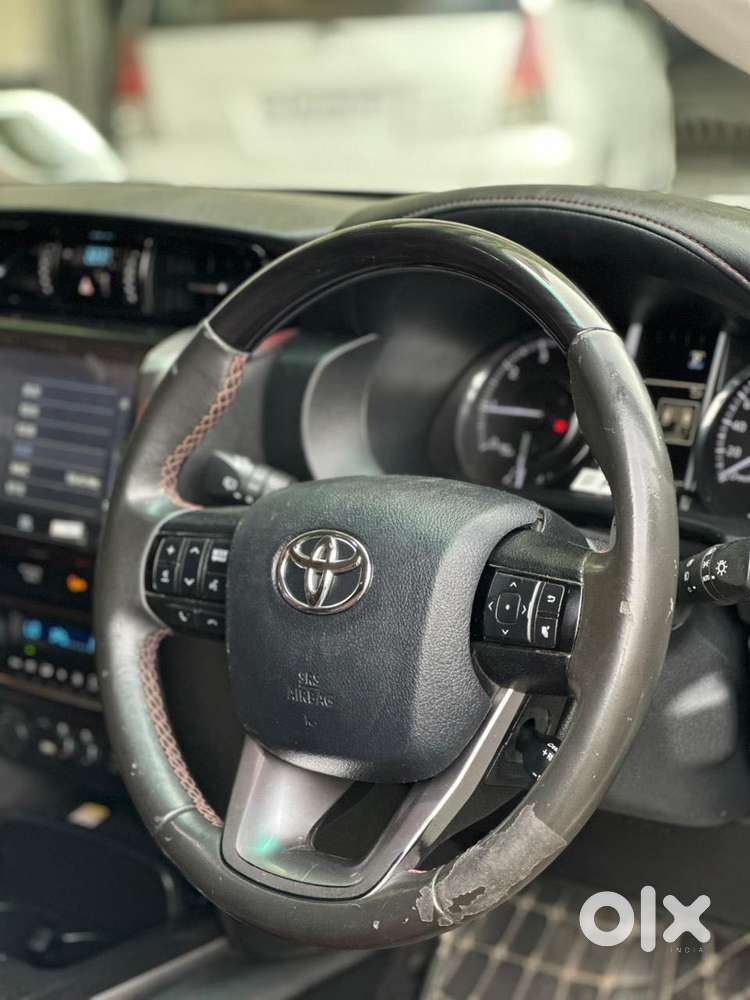Toyota Fortuner Legender 4x4 At 2.8, 2023, Diesel