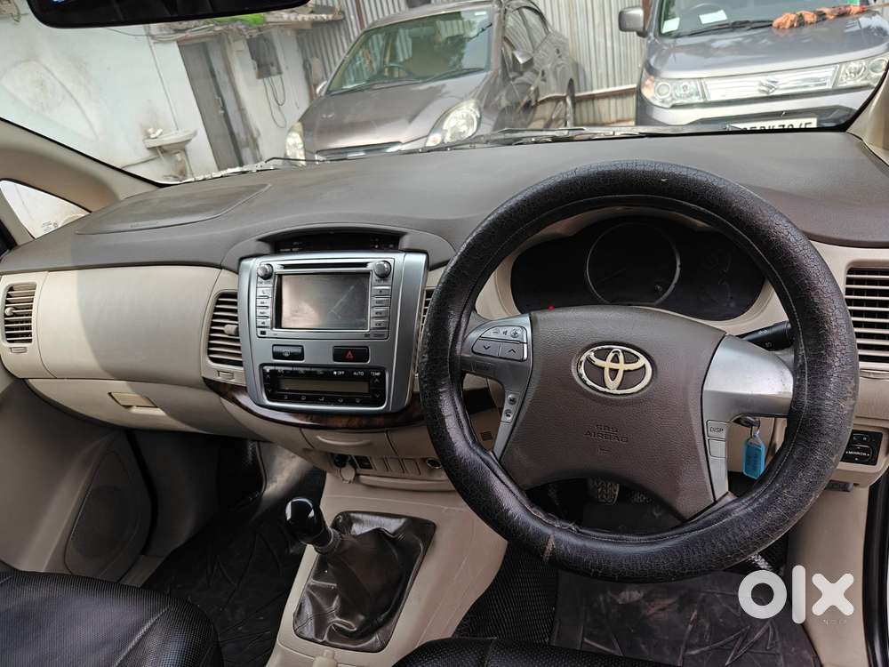 Toyota Innova 2.5 V 7 Str, 2014, Diesel