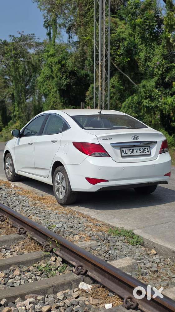 Hyundai Verna Crdi 1.4 E, 2016, Diesel
