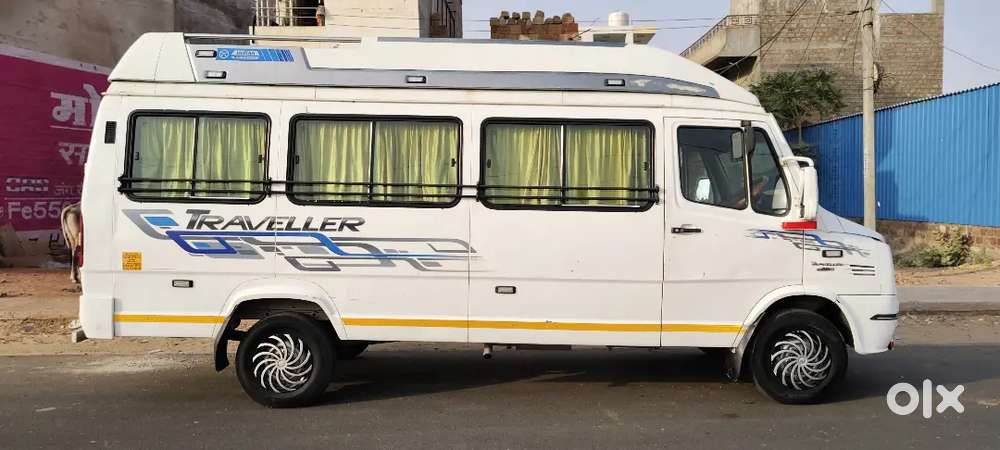 Force Motor Tempo Traveller