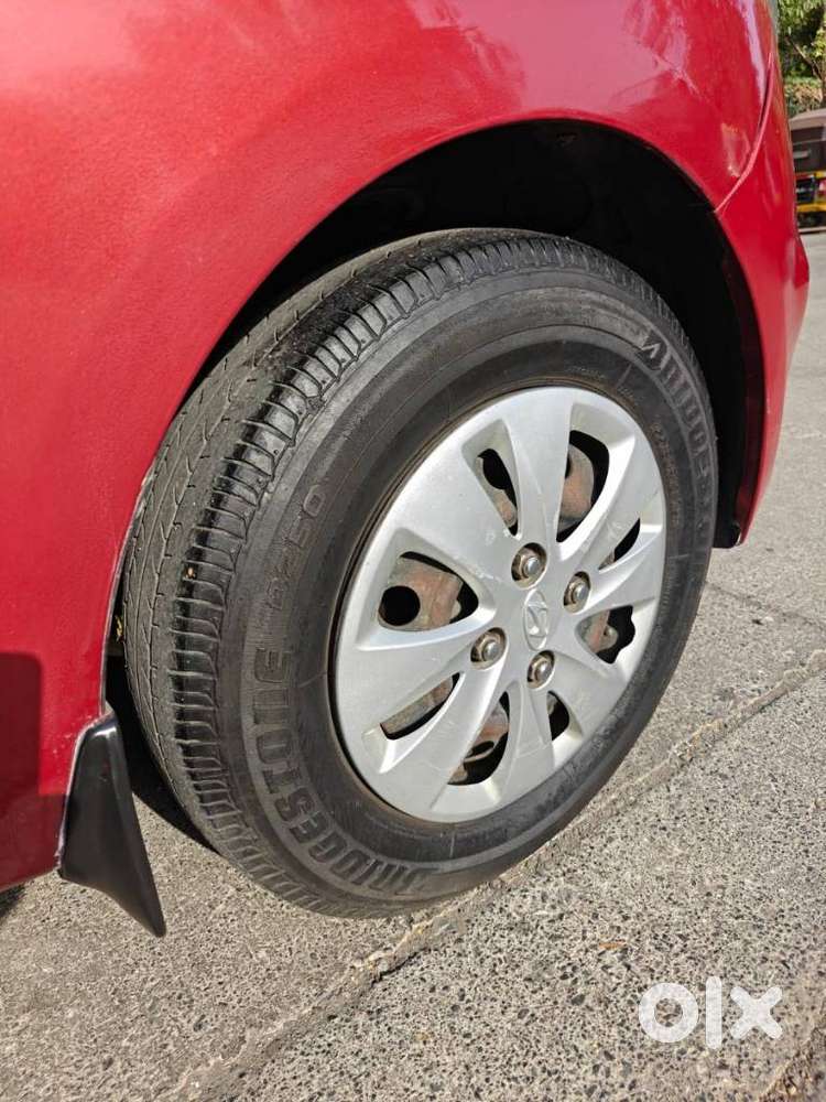 Hyundai I10 Sportz At, 2012, Petrol