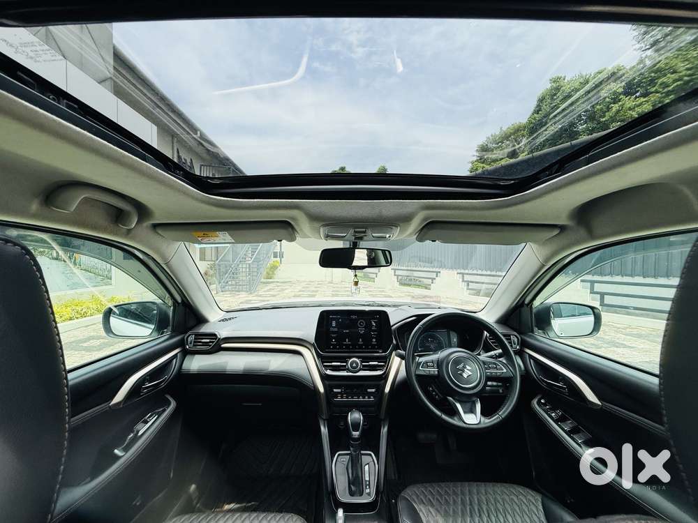 Maruti Suzuki Grand Vitara 1.5 Alpha Plus Intelligent Hybrid Ecvt, 2..