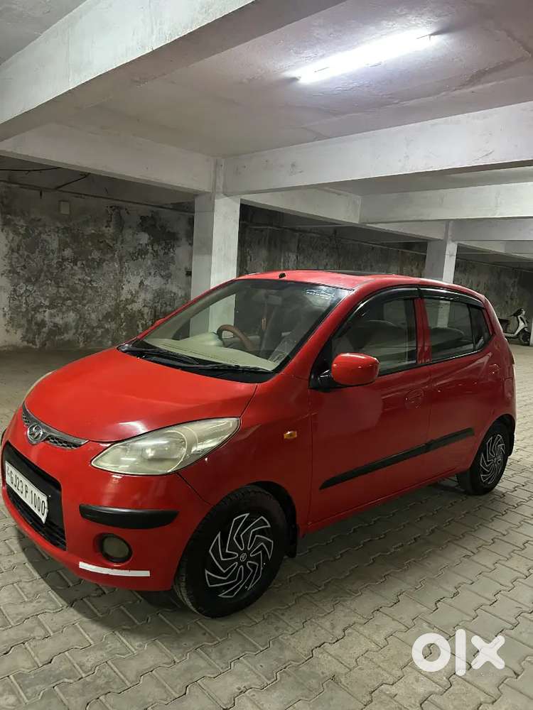 Hyundai I10 2009 Cng & Hybrids 85000 Km Driven, Abs ,air Bag Sun Roof