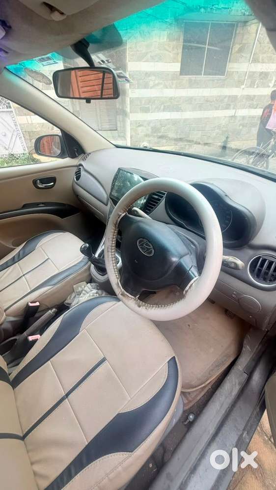Hyundai I10 2011 Car