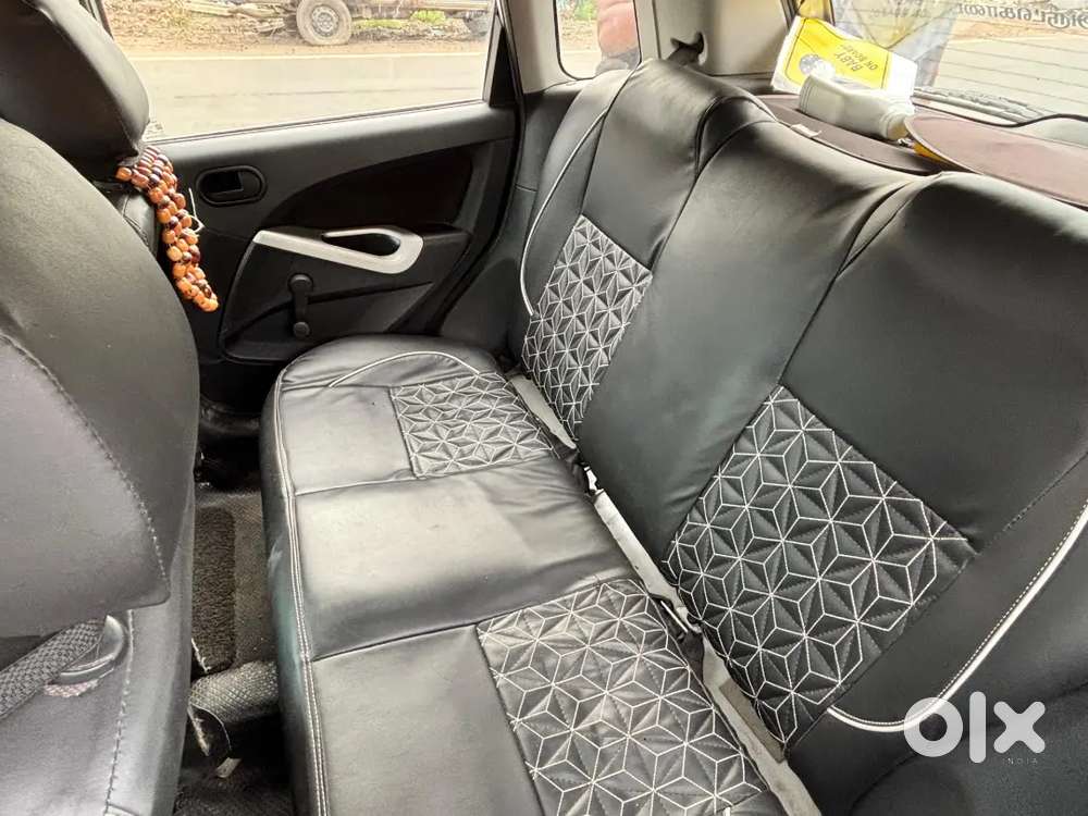 Ford Figo Zxi 2011