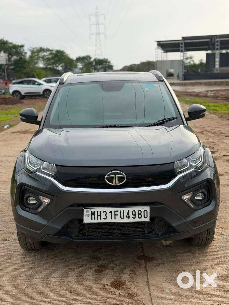 Tata Nexon, 2022, Petrol