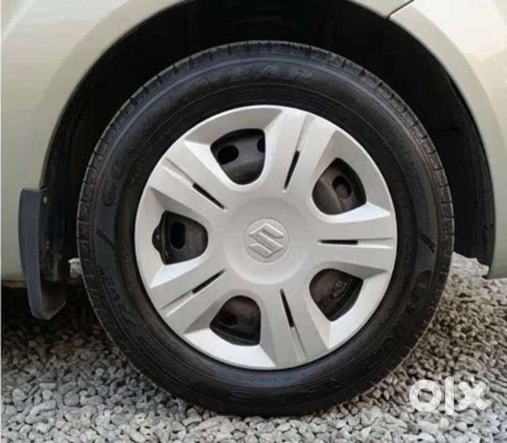 Well Maintained, New Tyres, All Features Working