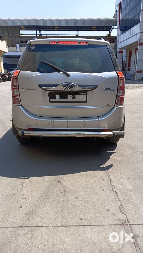Mahindra Xuv500 2.2 W10 Sportz Edition Mt, 2017, Diesel