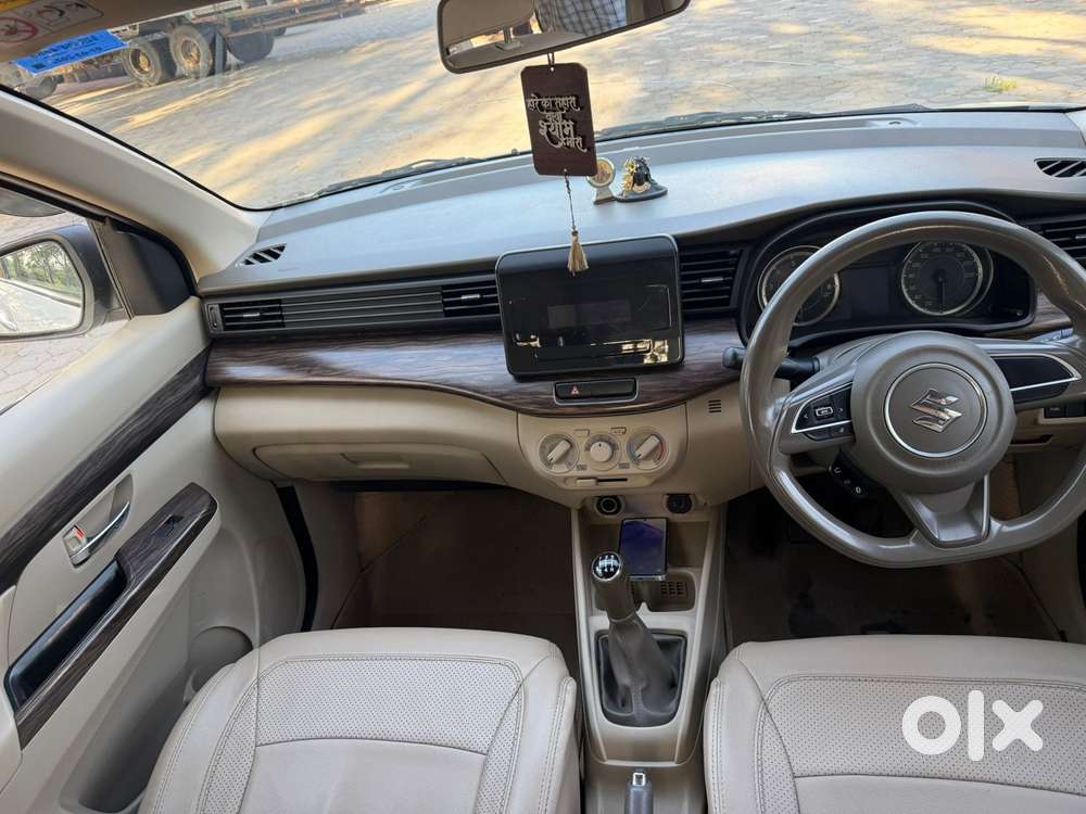 Maruti Suzuki Ertiga 2022-2023 Vxi Cng, 2022, Cng & Hybrids