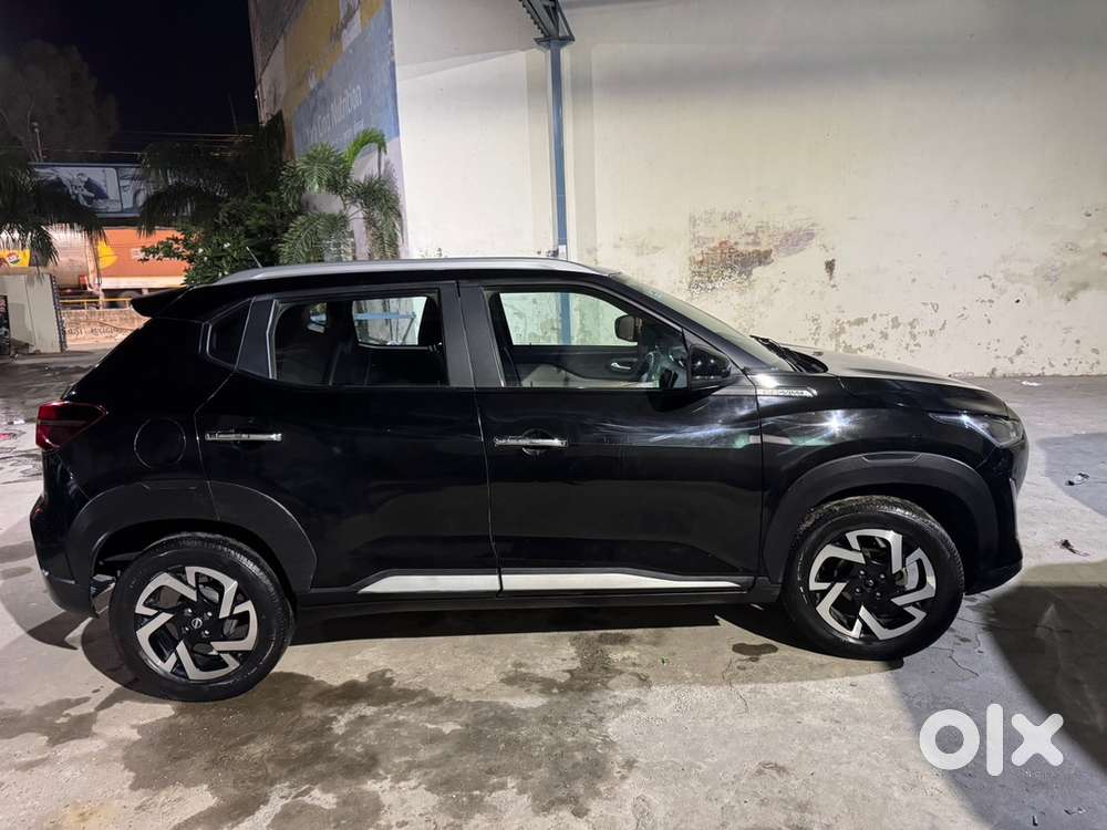 Nissan Magnite 2022 Variant Top Model Push Button