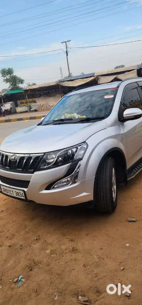Mahindra Xuv500 2018 Diesel 90000 Km Driven