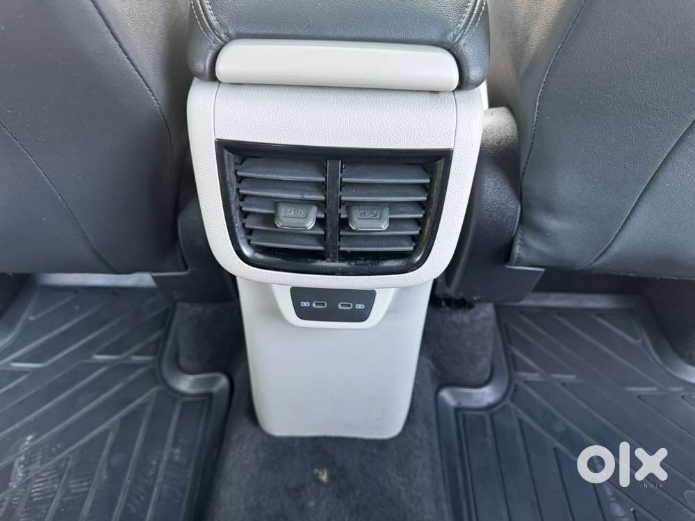 Volkswagen Taigun 1.0 Tsi Topline At, 2021, Petrol