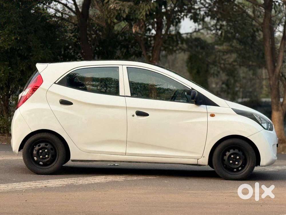 Hyundai Eon Magna, 2015
