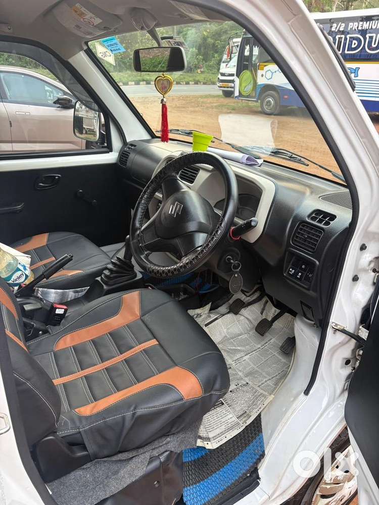 Maruti Suzuki Eeco Cng & Petrol 20900 Km Driven