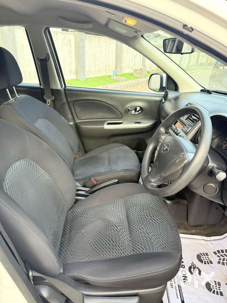 Nissan Micra Xv Cvt, 2017, Petrol