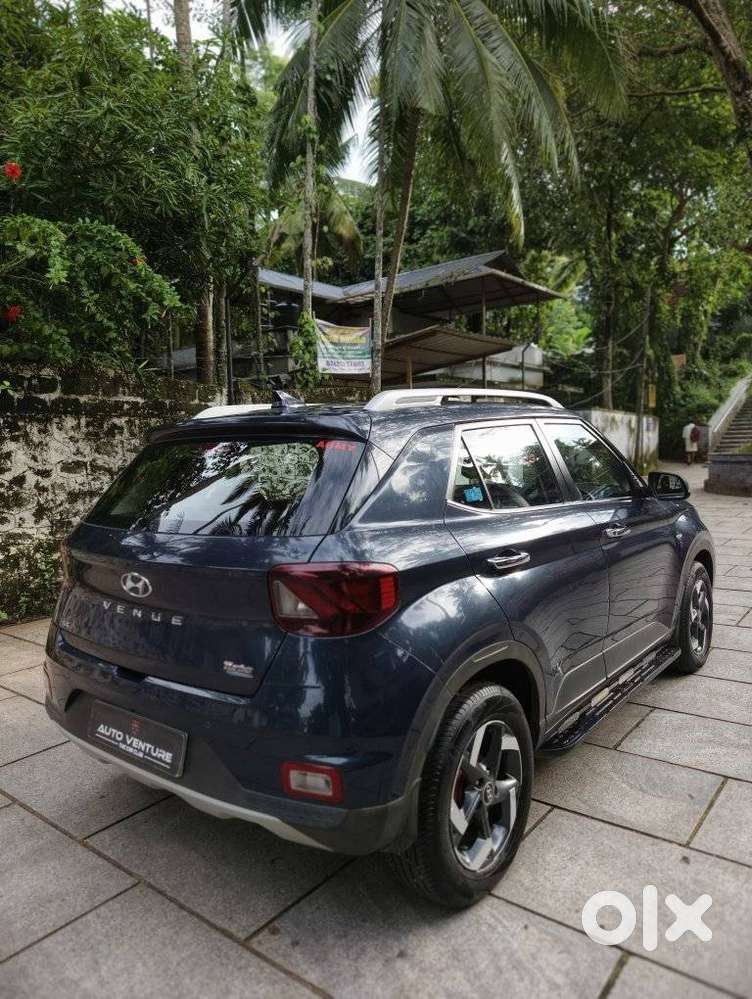 Hyundai Venue Sx Plus Turbo Dct, 2019, Petrol