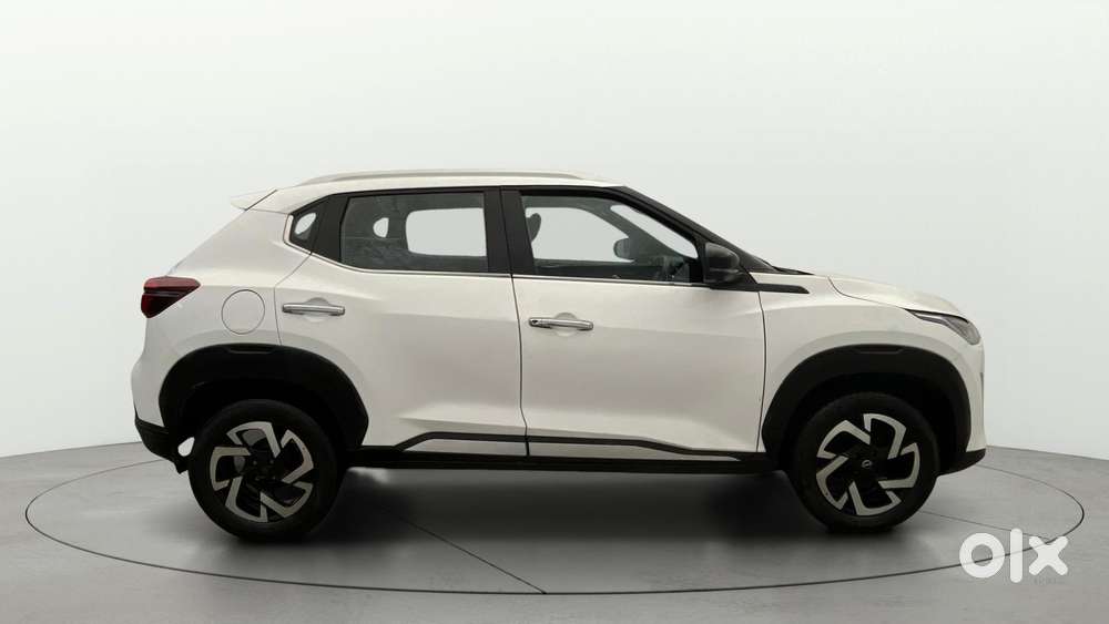 Nissan Magnite 1.0 Xv Premium Turbo Cvt, 2023, Petrol