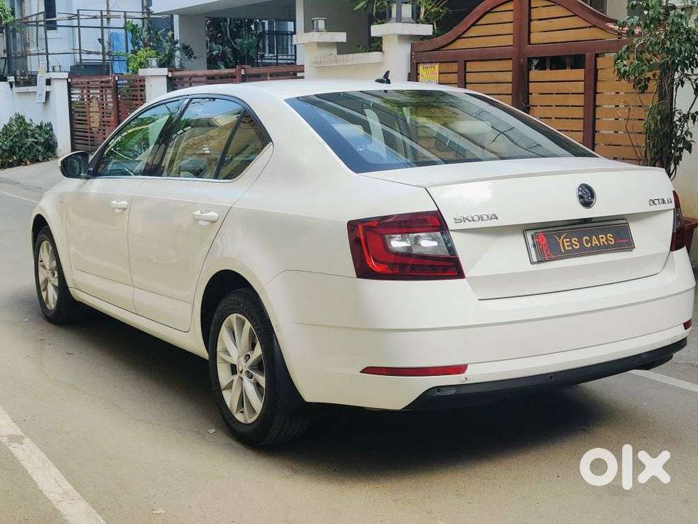 Skoda Octavia 2.0 L K Tsi At, 2018, Petrol