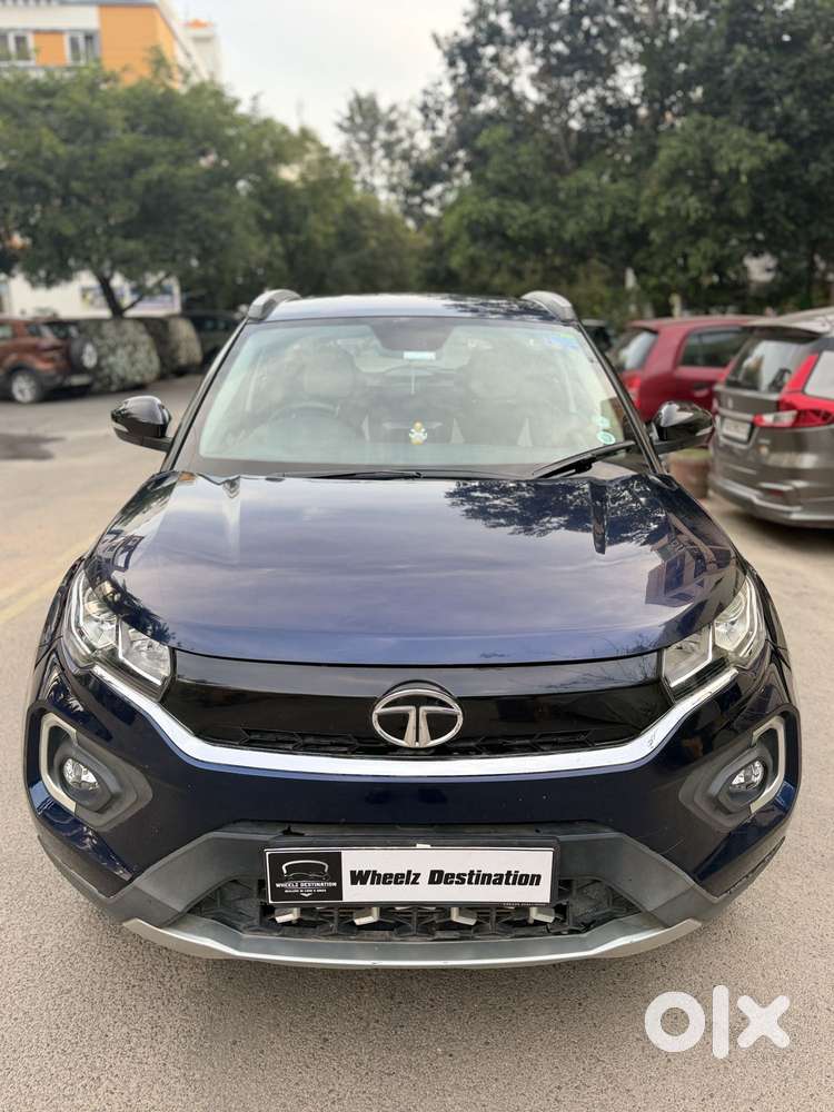 Tata Nexon AMT XZA PLUS, 2023, Petrol