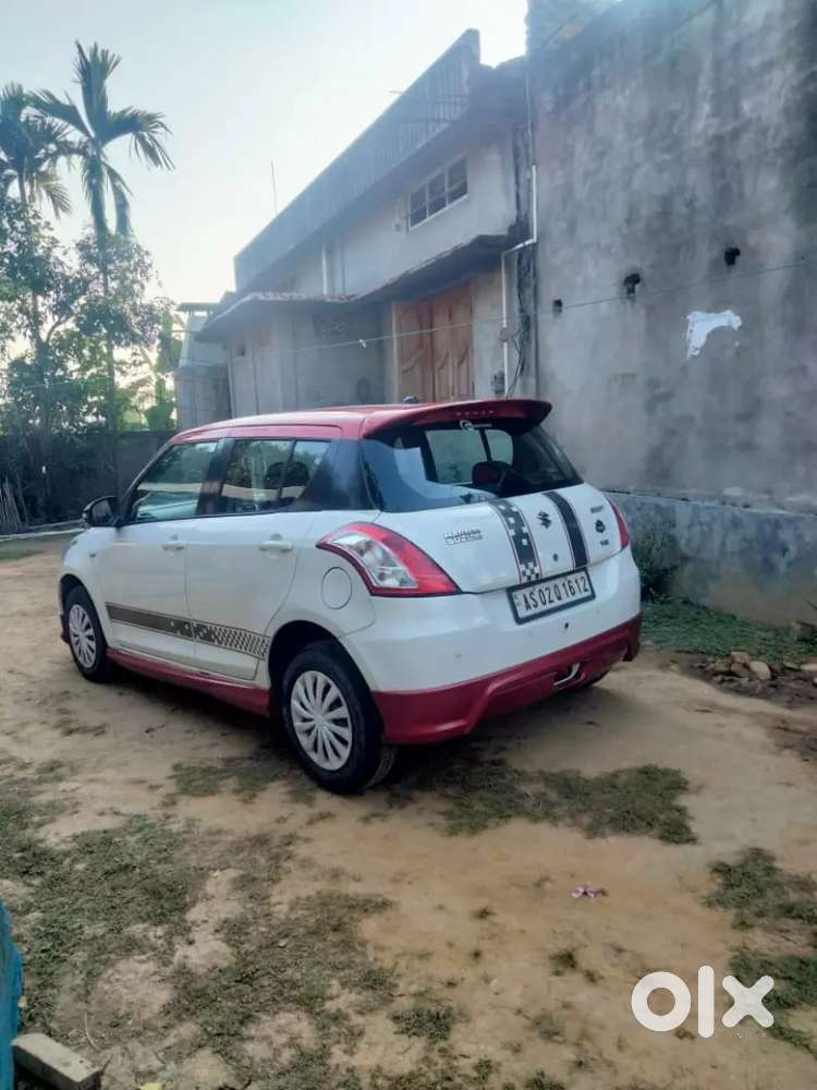Maruti Suzuki Swift 2016 Petrol 66000 Km Driven