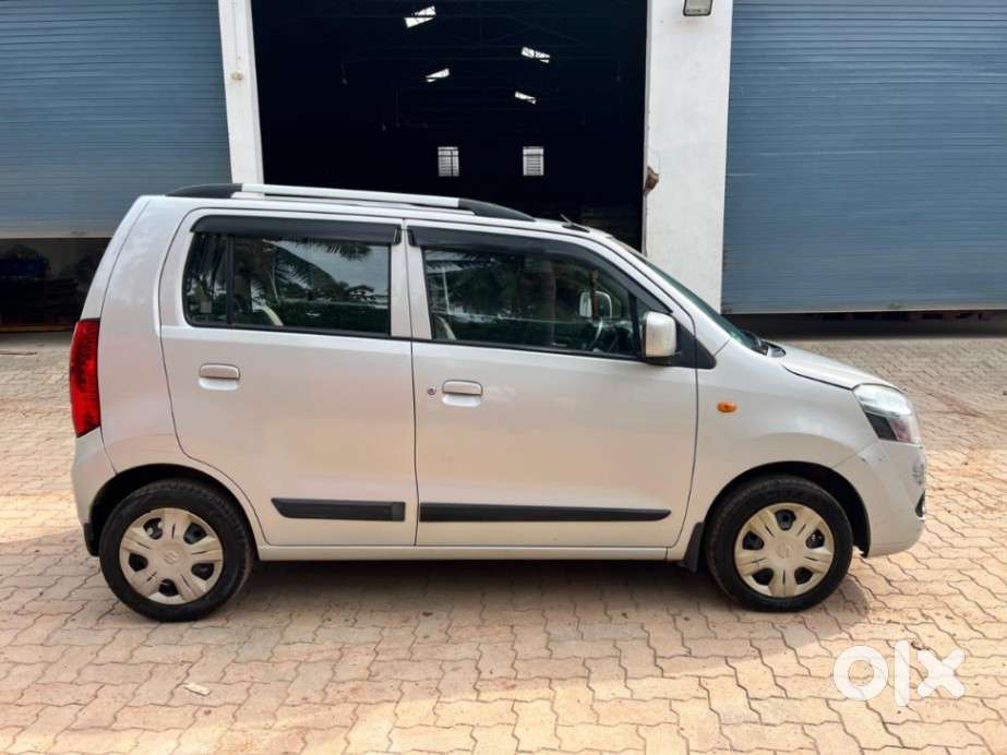 Maruti Suzuki Wagon R Vxi 1.0, 2012, Petrol