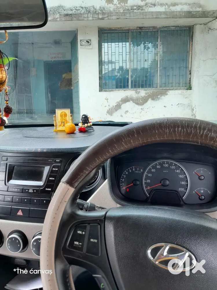 Hyundai Grand I10 2016 Petrol 85000 Km Driven