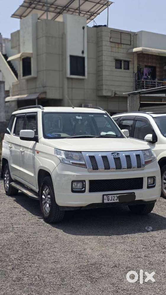 Mahindra Tuv 300 Mhawk100 T8, 2015, Diesel
