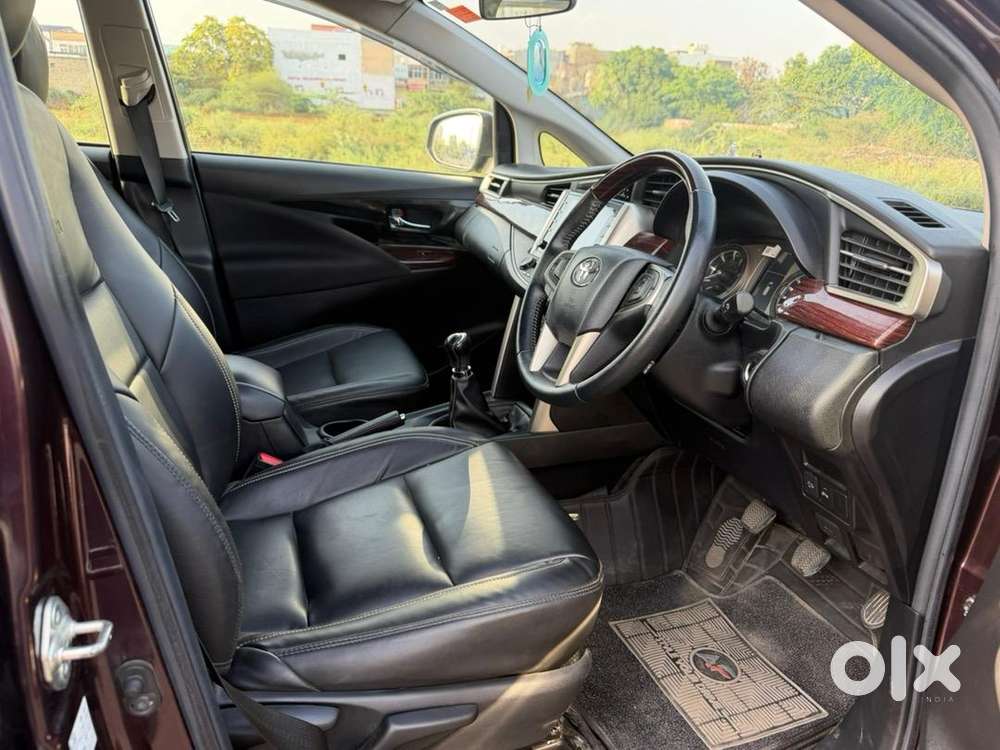 Toyota Innova Crysta 2022 Diesel Well Maintained