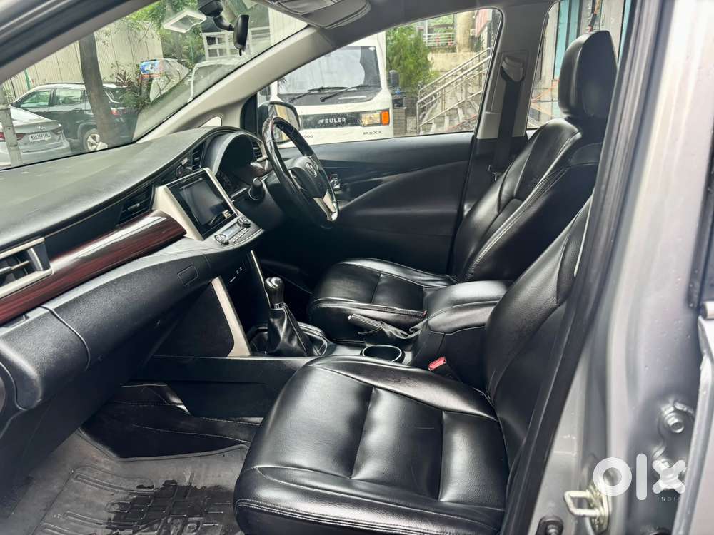 Toyota Innova Crysta 2.4 V, 2018, Diesel