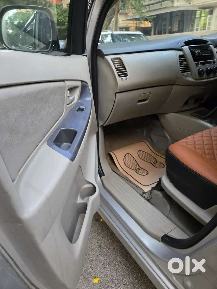 Toyota Innova 2014 Diesel Well Maintained