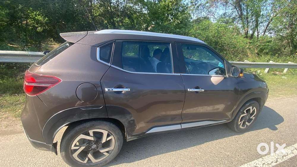Nissan Magnite 2022 Petrol 21500 Km Driven