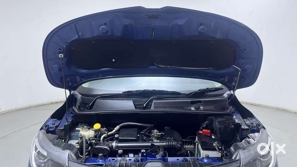 Renault Triber Rxz, 2020, Petrol